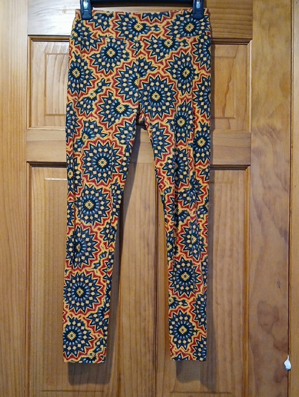 LuLaRoe Bold Aztec Starburst Leggings in Mustard, Navy & Rust